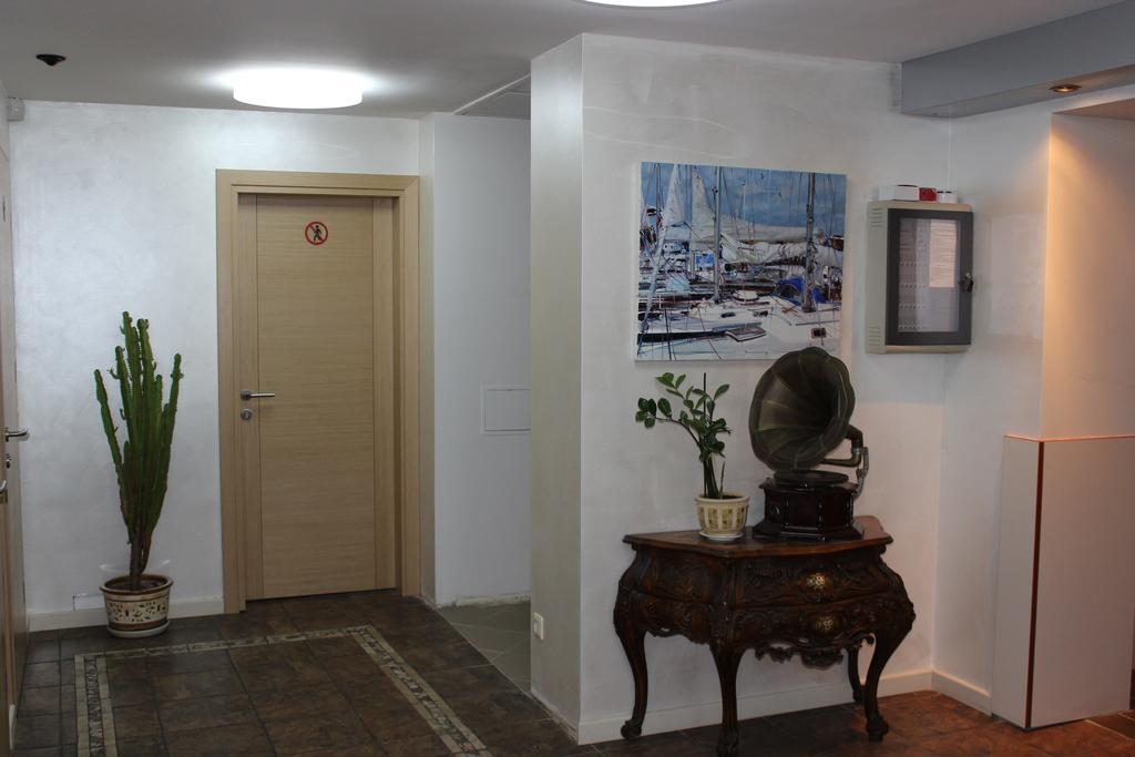 Nidos Apartamentai Buitenkant foto